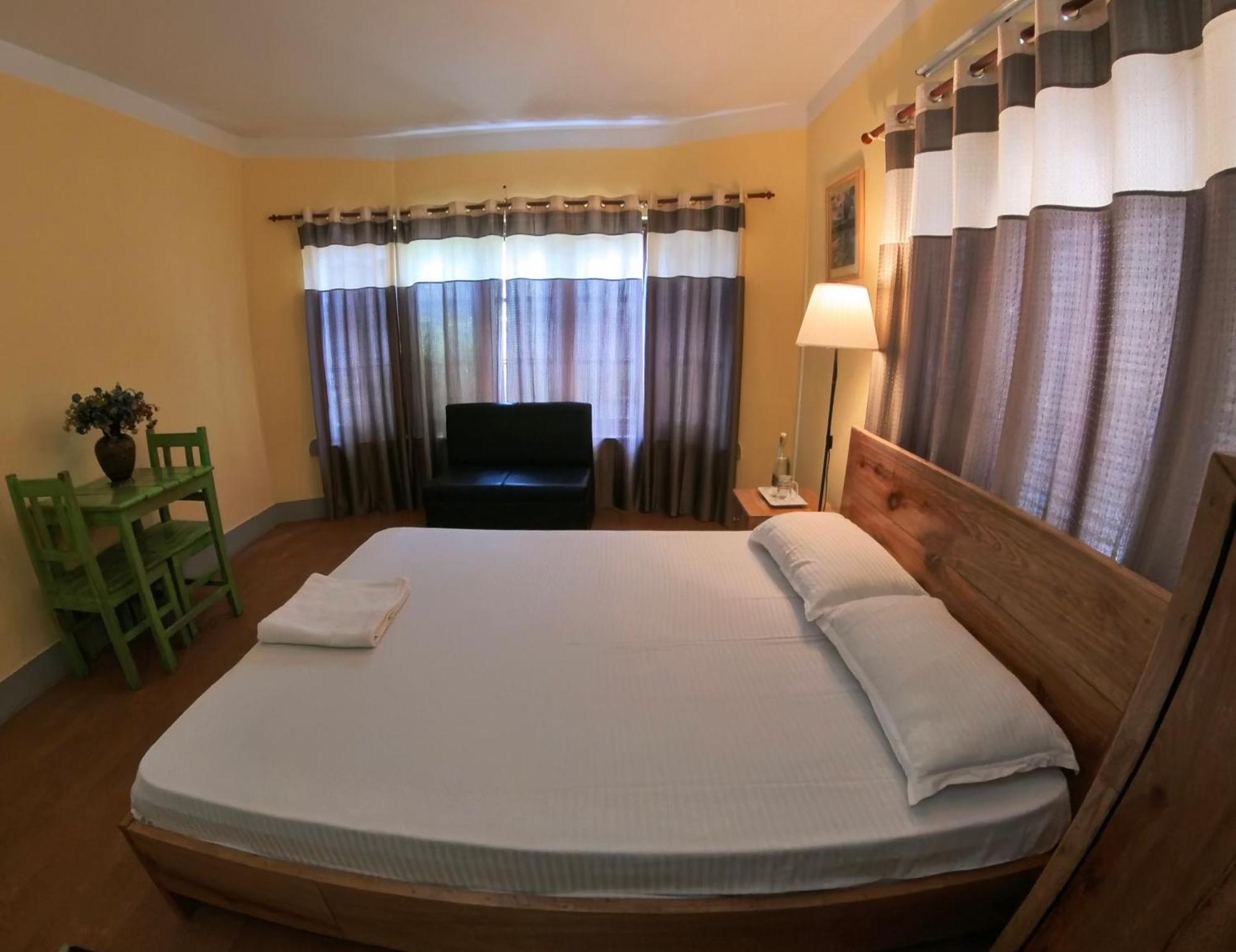 Drakon Nest Homestay カトマンズ エクステリア 写真
