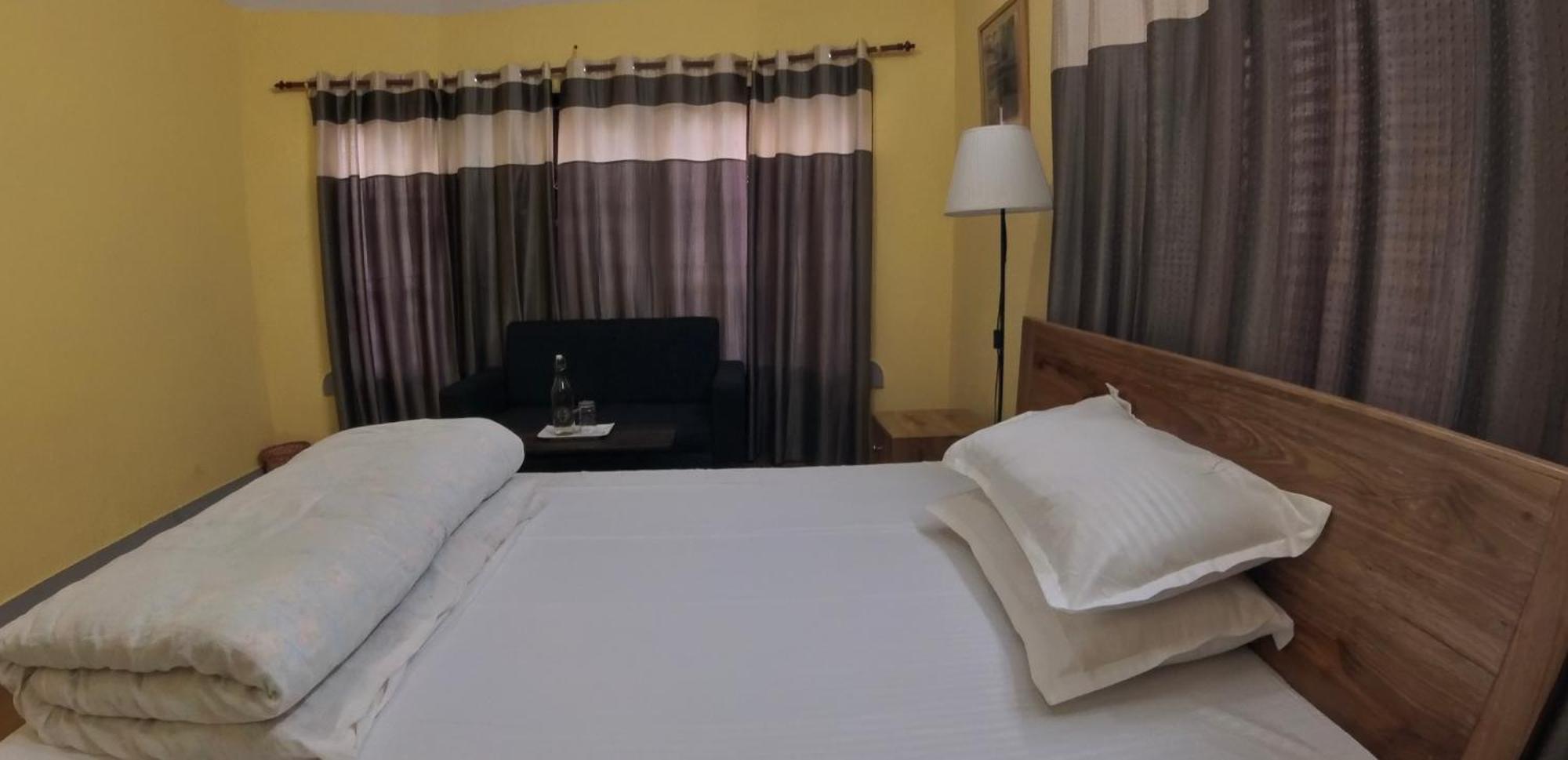 Drakon Nest Homestay カトマンズ エクステリア 写真