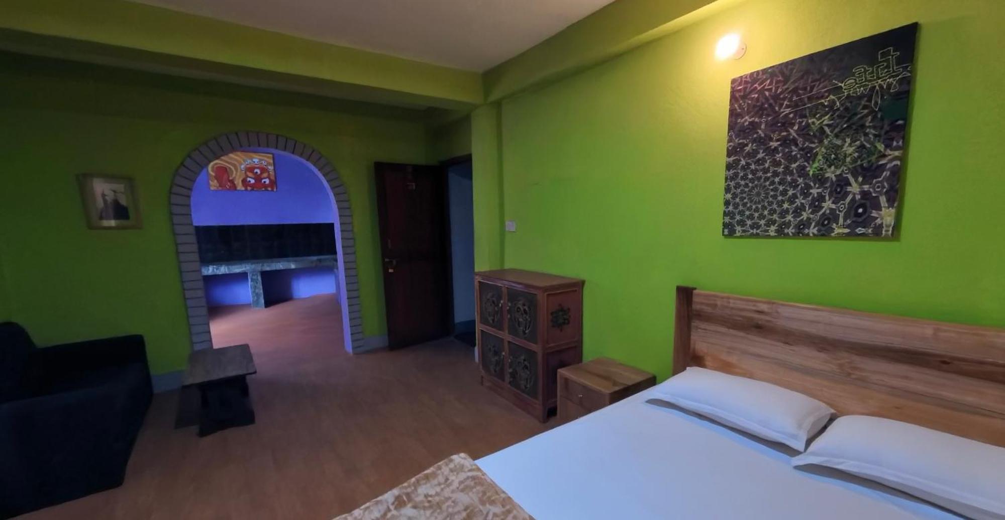 Drakon Nest Homestay カトマンズ エクステリア 写真