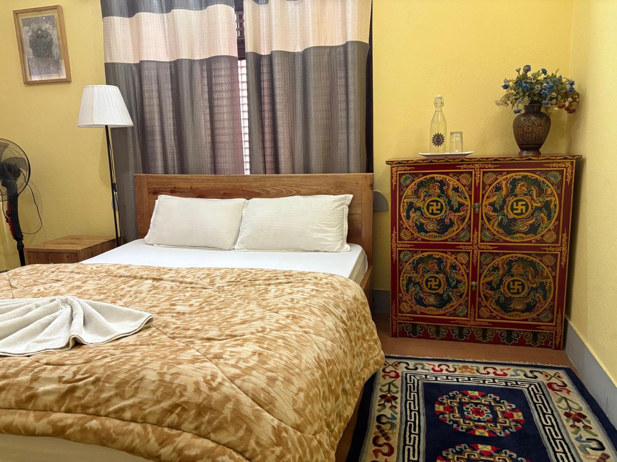 Drakon Nest Homestay カトマンズ エクステリア 写真
